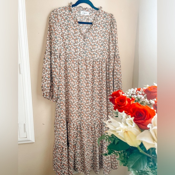 |SOLD| Carly Jean Los Angeles Ellie Dress - Picture 9 of 11